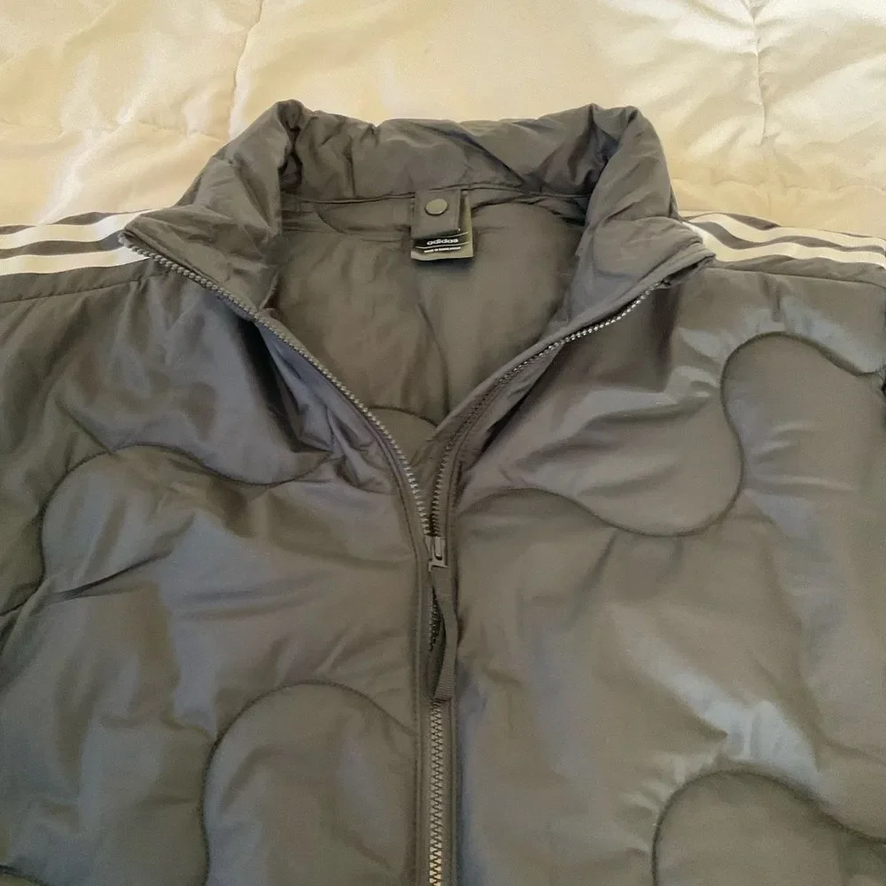 NWT ADIDAS S MEN quilted black jacket nuganic VEGAN New warm new with tag SMALL